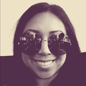 Meet your Posher, Erica